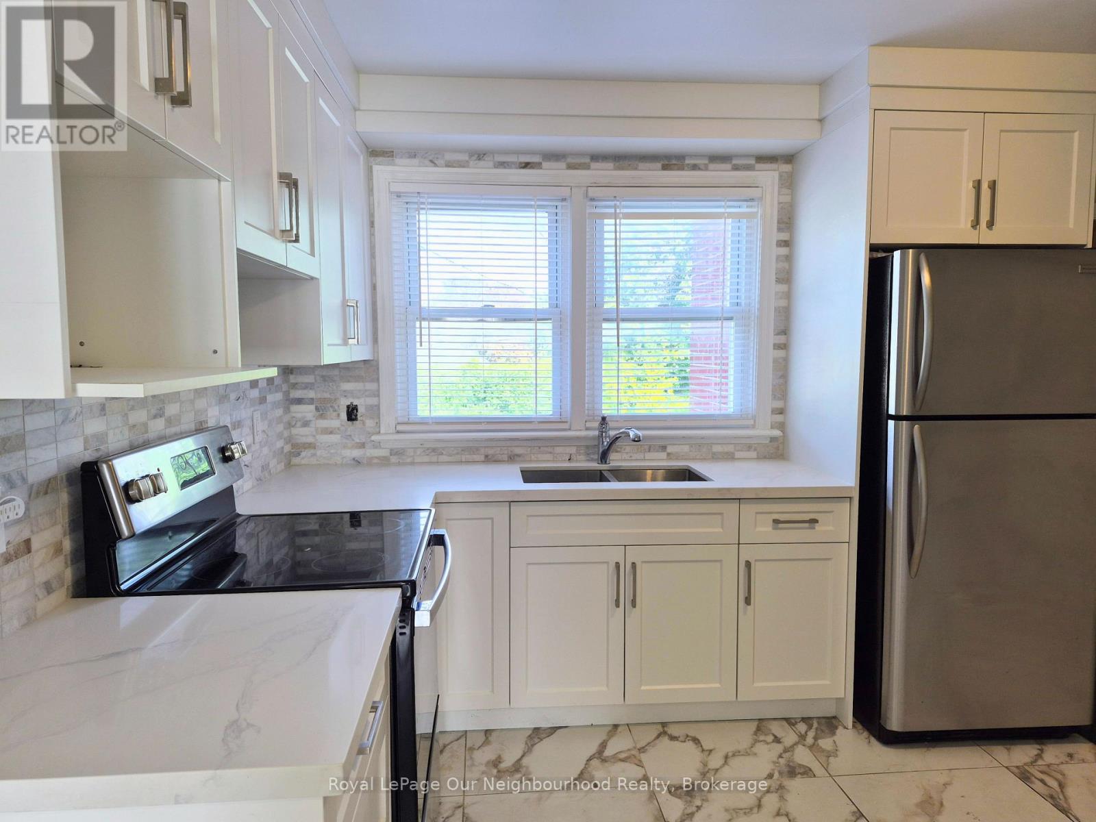 2 - 855 SIMCOE STREET N, Oshawa (Centennial) — photo 3