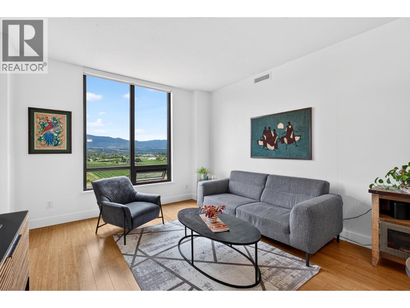 #1003 2040 Springfield Road - 8