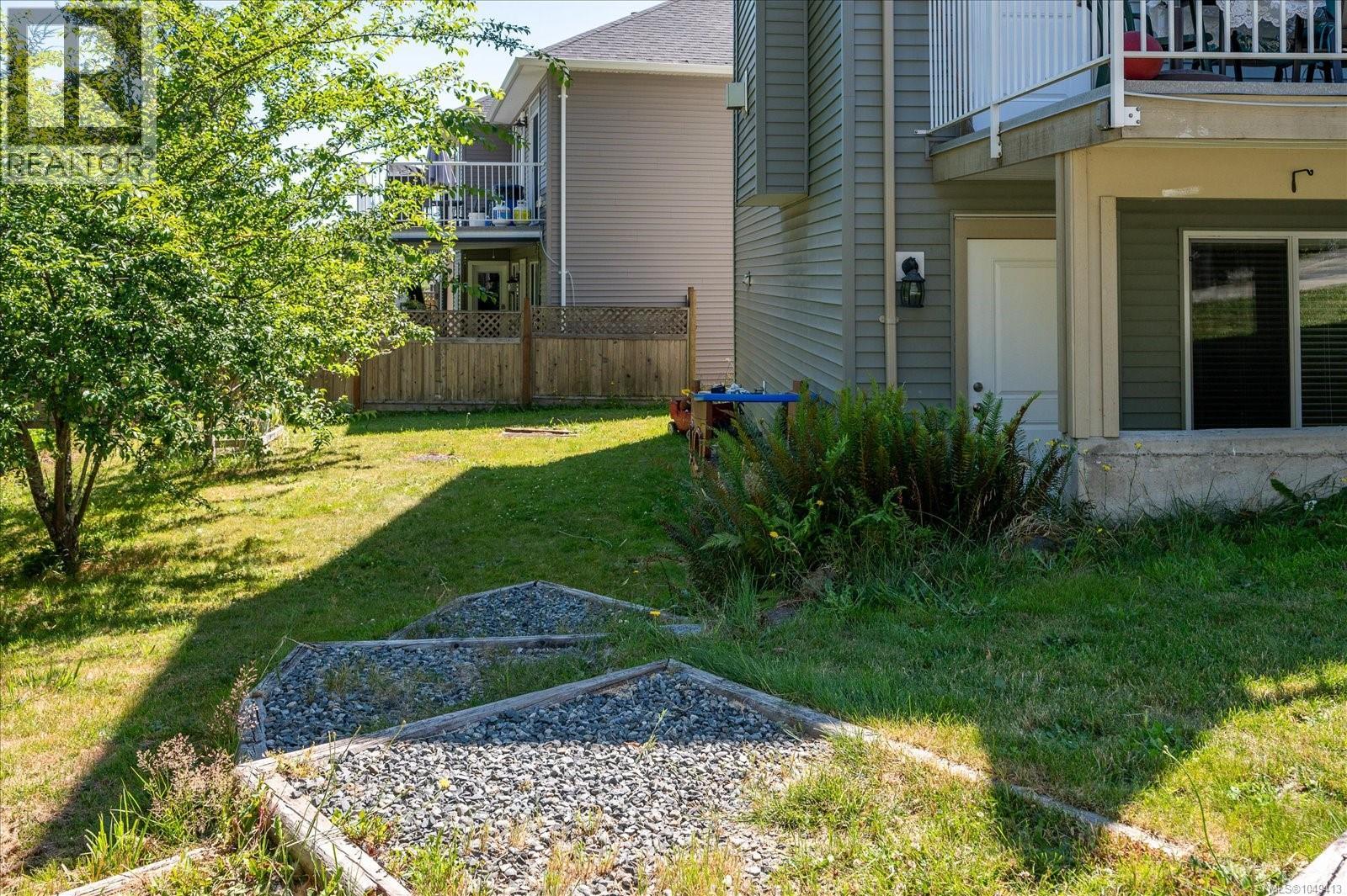 554 Armishaw Rd - 38