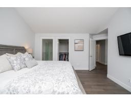 2070 165b Street, Surrey, BC V3Z1B9 Photo 16