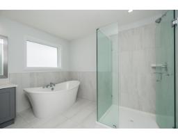2070 165b Street, Surrey, BC V3Z1B9 Photo 17