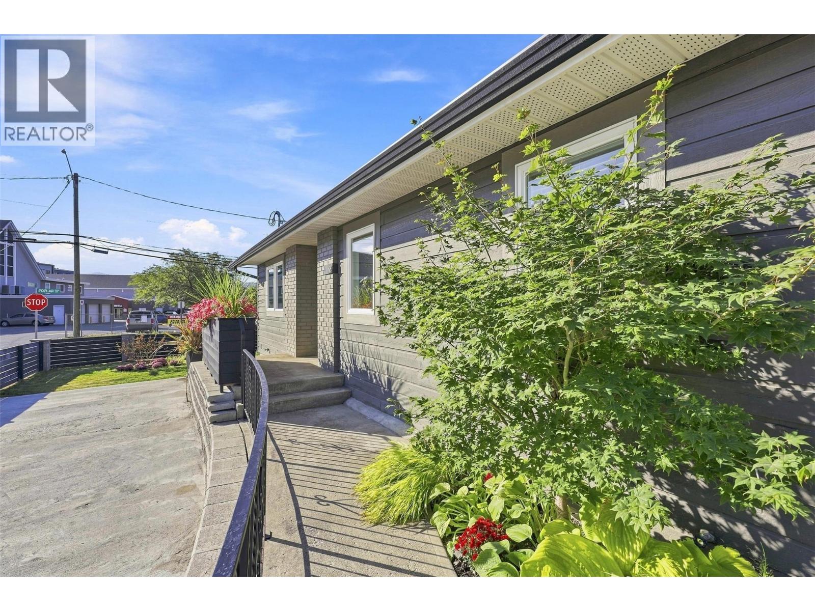 105 Willow Street - Image 5
