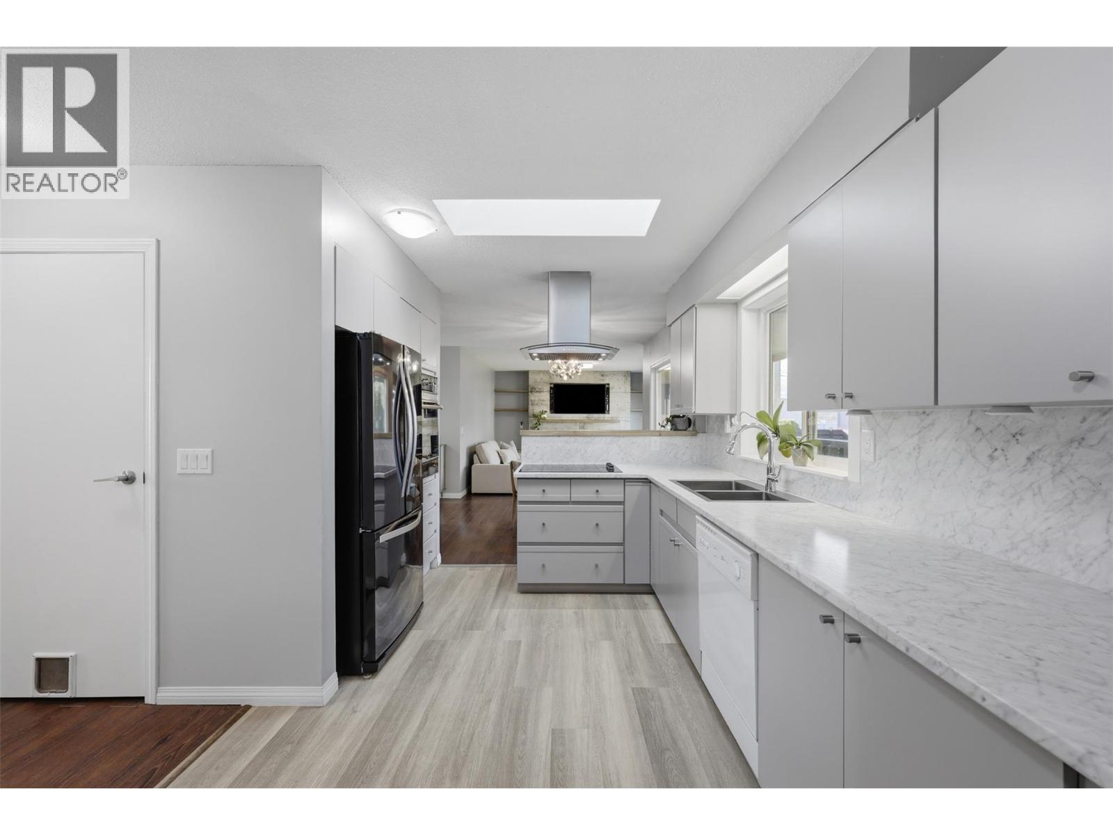 105 Willow Street - Image 16