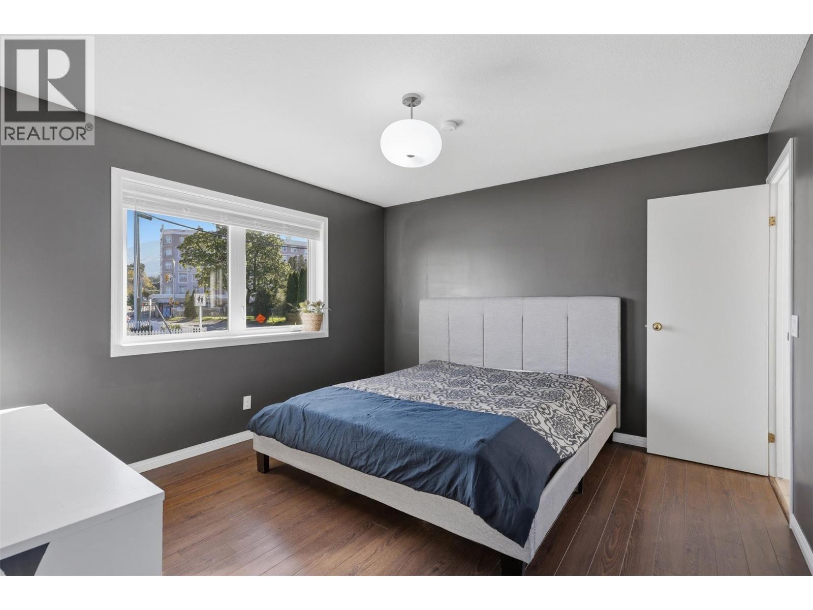 105 Willow Street - 20