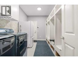 471 Canals Boulevard SW - photo 14