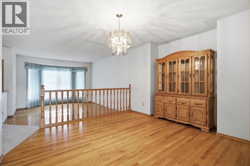 37 Edgeview Road NW, Calgary — photo 9