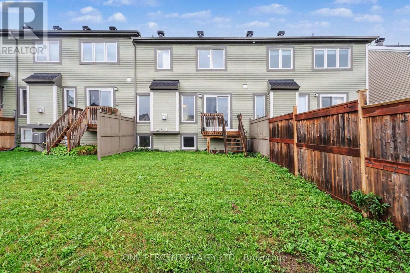 3 Bed, 2 Bath House for Sale in Ottawa – 110 SANTOLINA STREET, Ottawa – MLS# X13769788 - Image 24