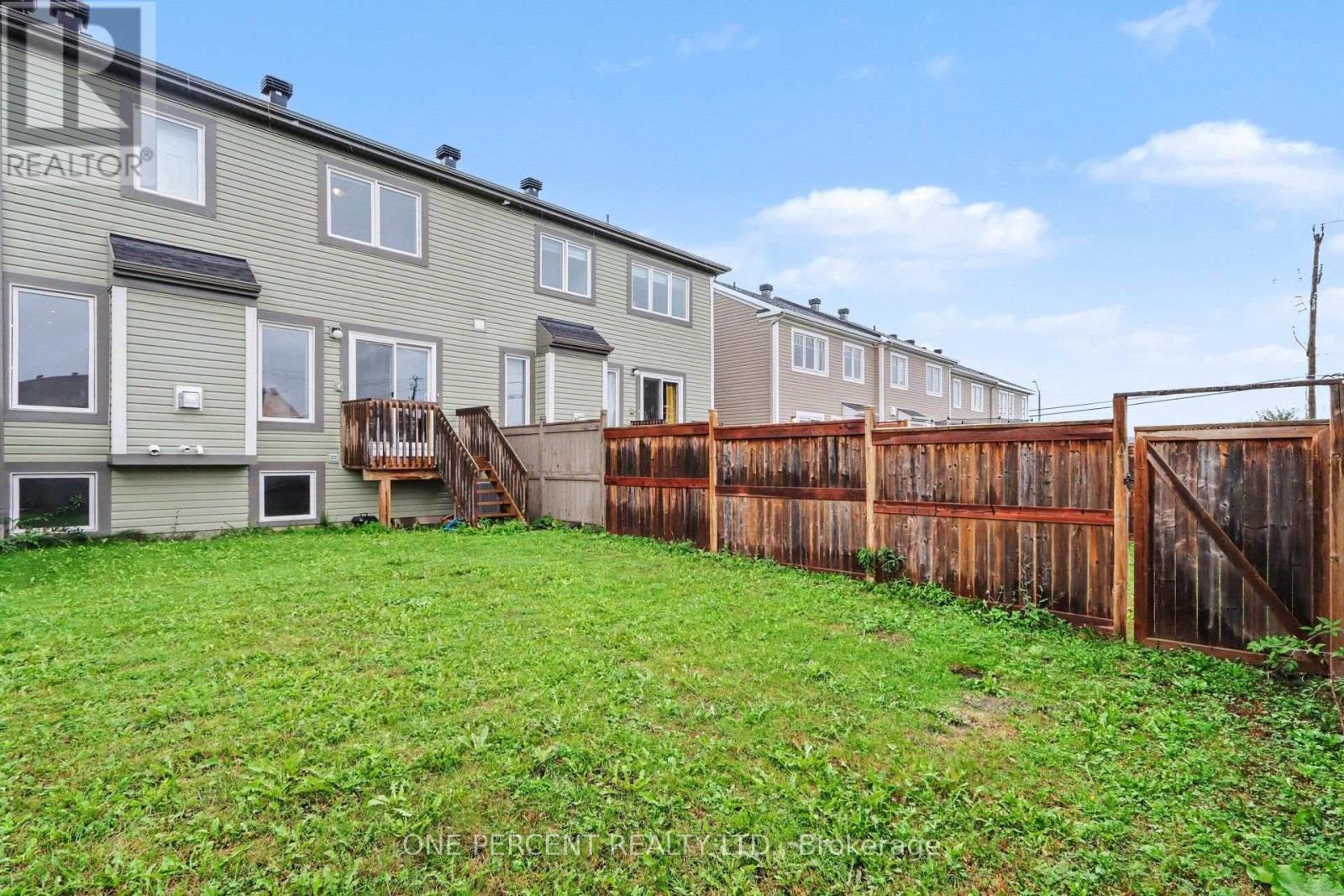 3 Bed, 2 Bath House for Sale in Ottawa – 110 SANTOLINA STREET, Ottawa – MLS# X13769788 - Image 26