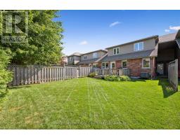 105 Spencer Drive, Centre Wellington, ON N0B1S0 Photo 26