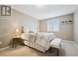 105 Spencer Drive, Centre Wellington, ON N0B1S0 Photo 22