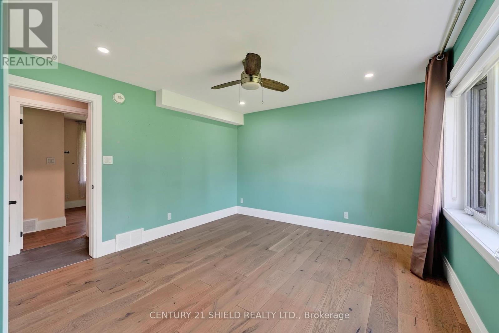 18322 GLEN ROAD - Image 24
