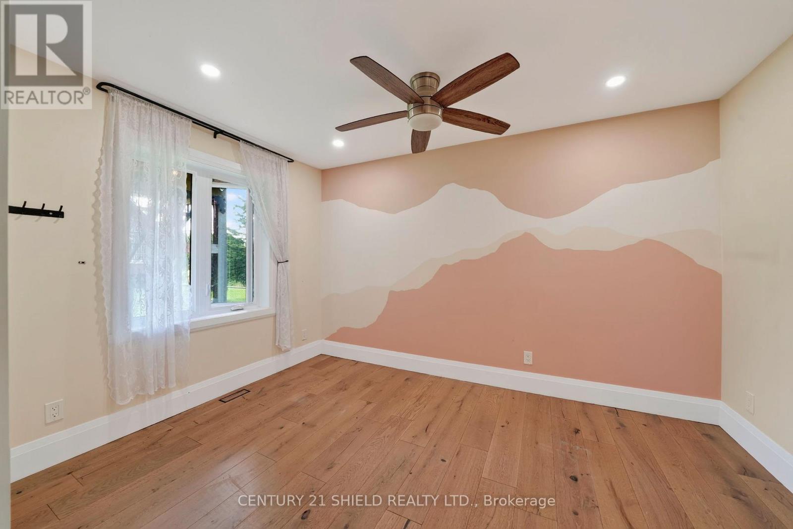 18322 GLEN ROAD - 27