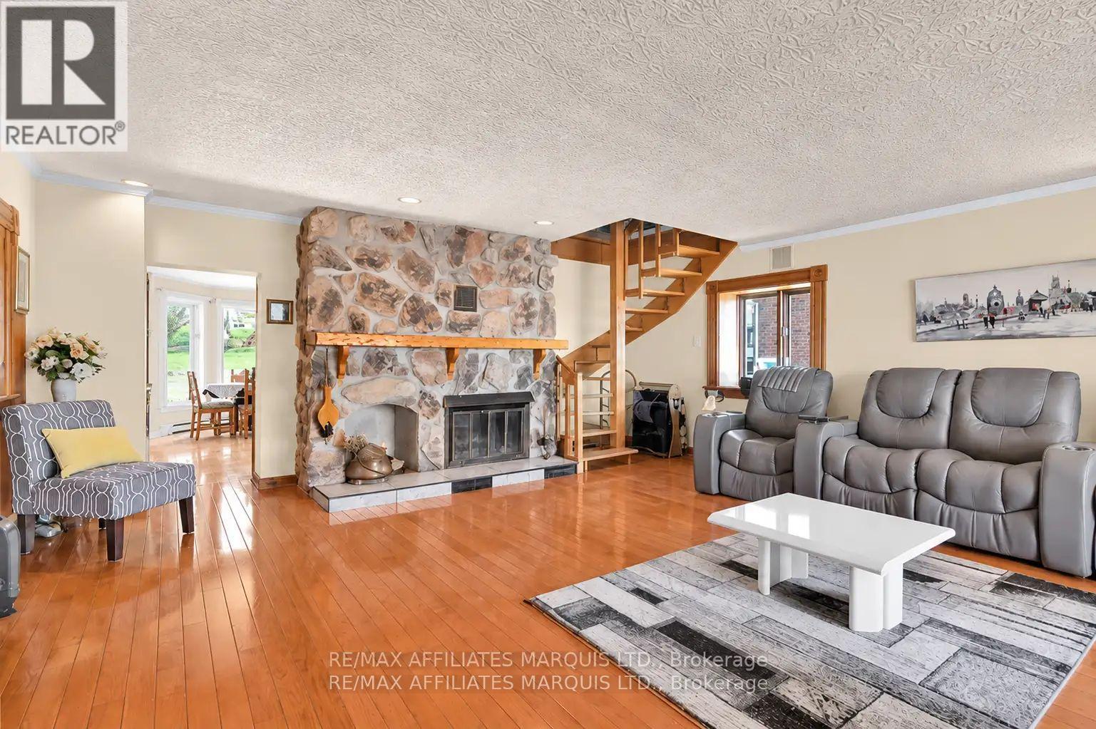 19564 COUNTY RD 2 ROAD, South Glengarry — photo 5