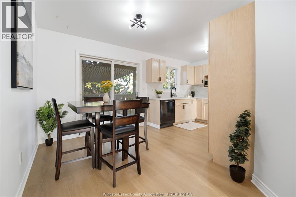 3025 KENILWORTH - Image 10