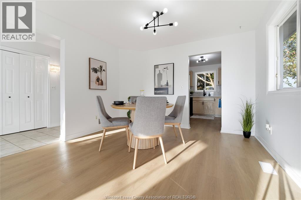 3025 KENILWORTH - 7