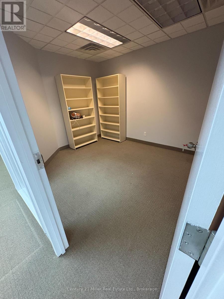102 - 2898 SOUTH SHERIDAN WAY, Oakville (WP Winston Park) — photo 5