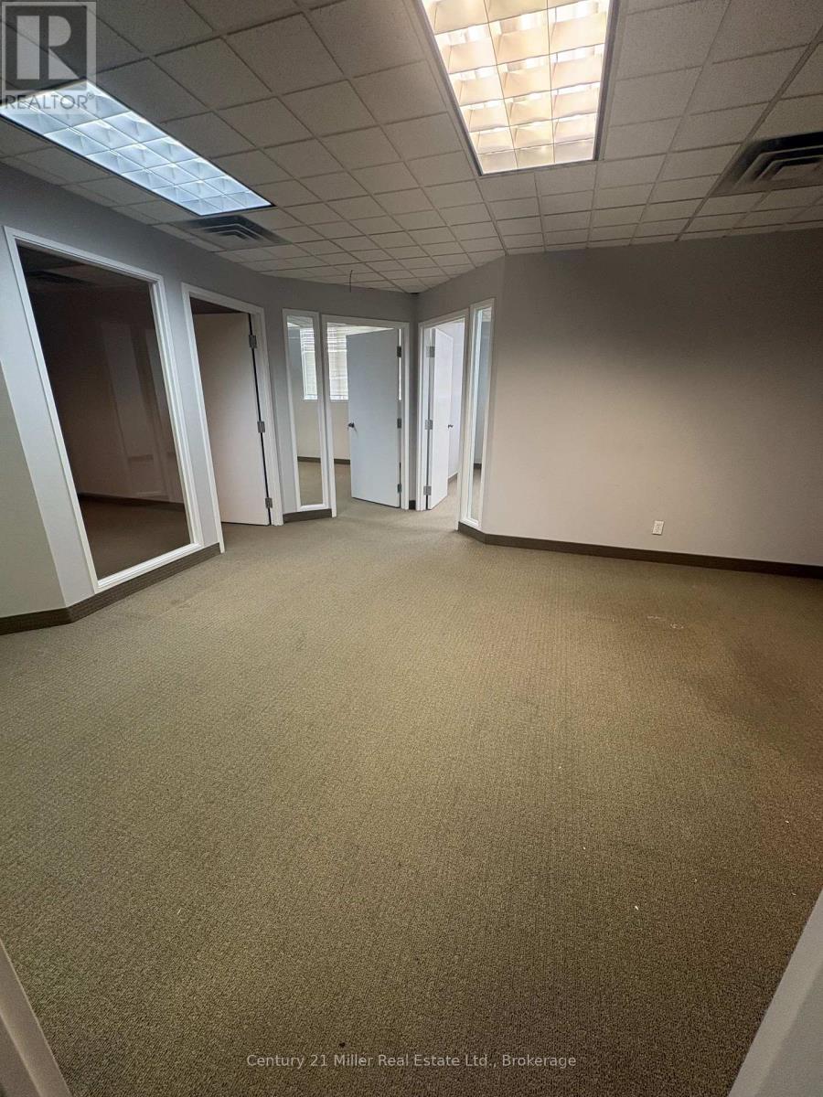 102 - 2898 SOUTH SHERIDAN WAY, Oakville (WP Winston Park) — photo 4