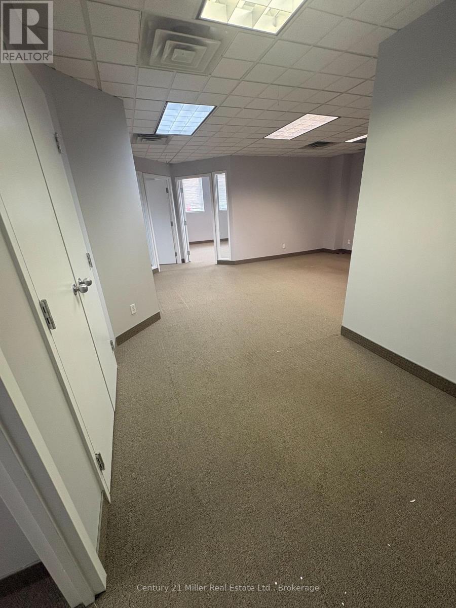102 - 2898 SOUTH SHERIDAN WAY, Oakville (WP Winston Park) — photo 3