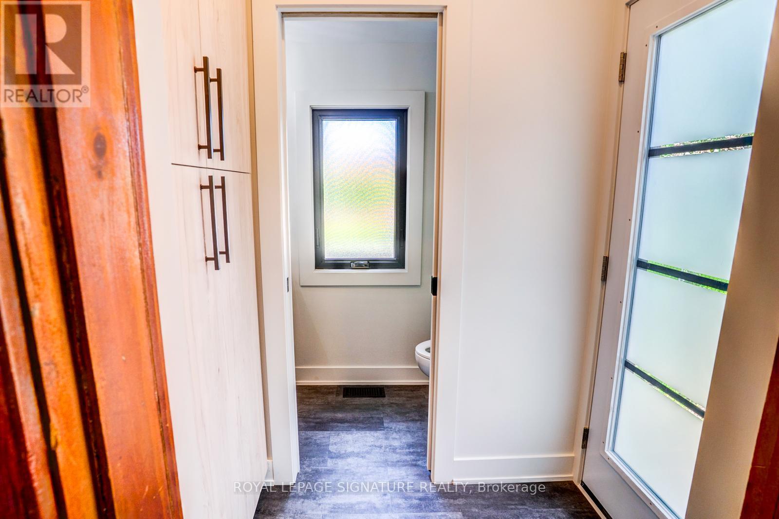 50 ROSEDALE AVENUE W - 16