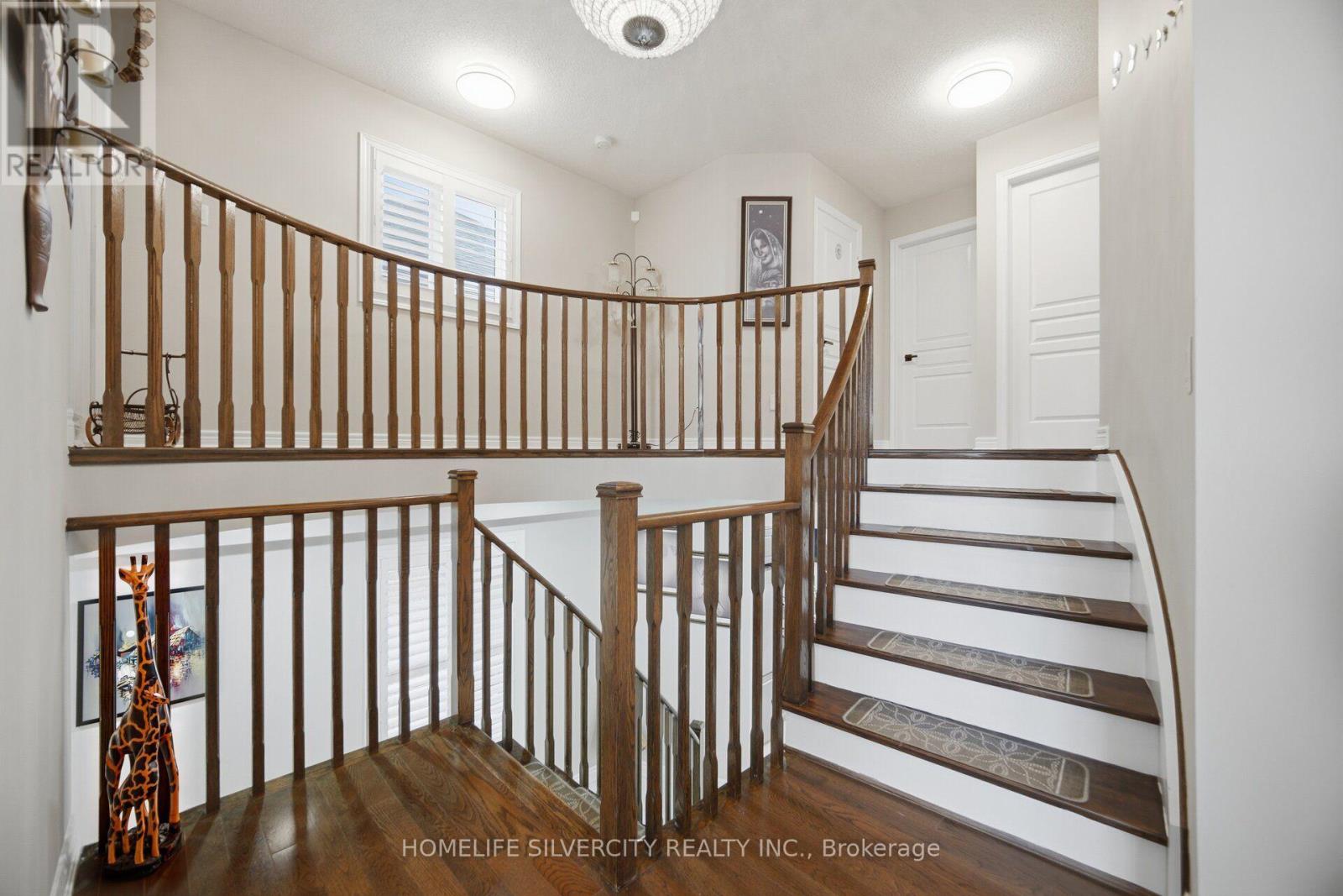 11 SWALES CRESCENT - 18