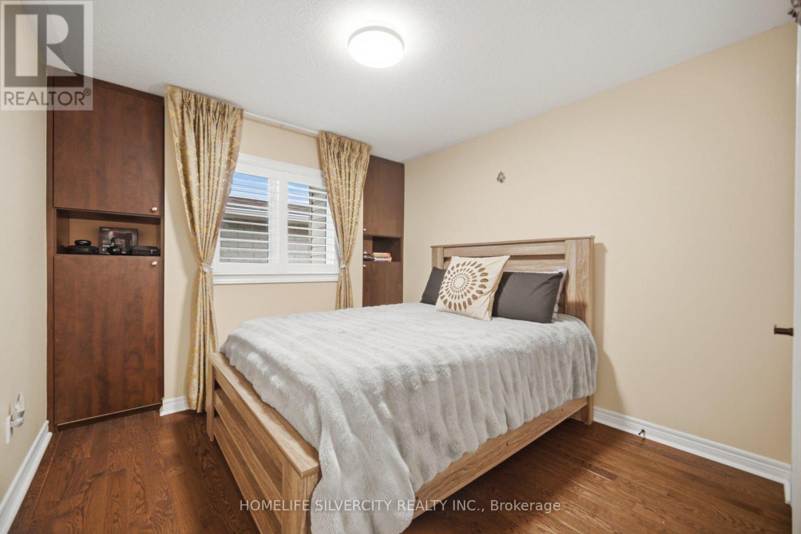 11 SWALES CRESCENT - 31