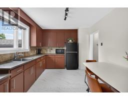 236 Hammersmith Court, Burlington, ON L7L4N7 Photo 13