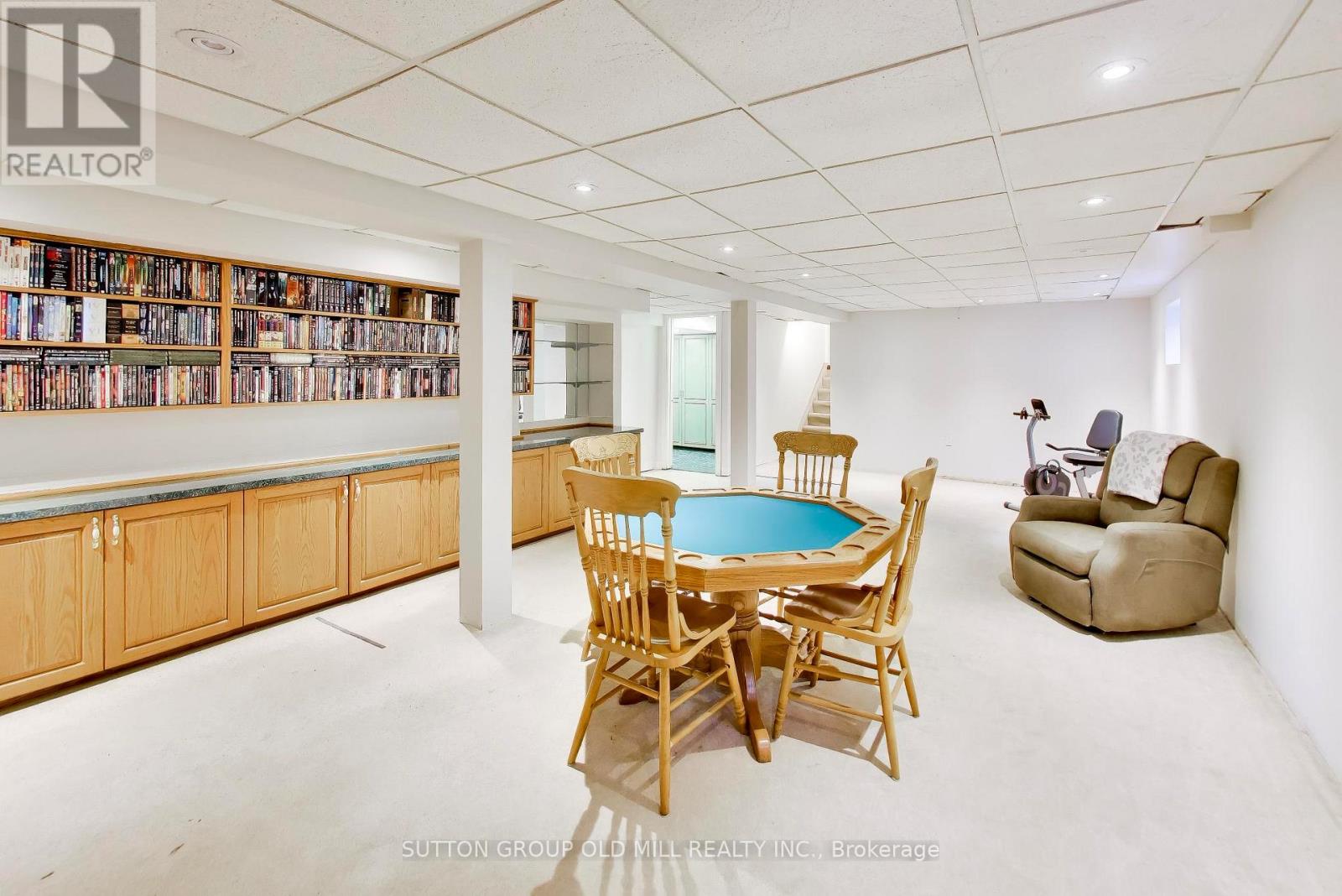 251 CHALFIELD LANE - 29