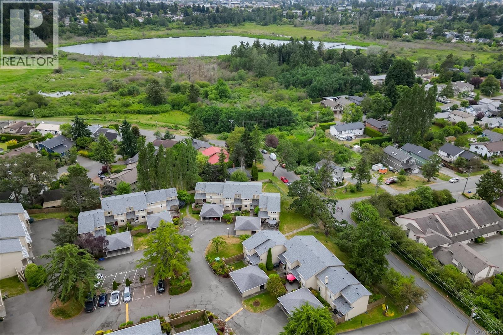 #11, 3981 Nelthorpe Street, Saanich