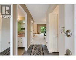 Entrance - 11 3981 Nelthorpe St, Saanich, BC V8X3Z2 Photo 10