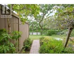 11 3981 Nelthorpe St, Saanich, BC V8X3Z2 Photo 20