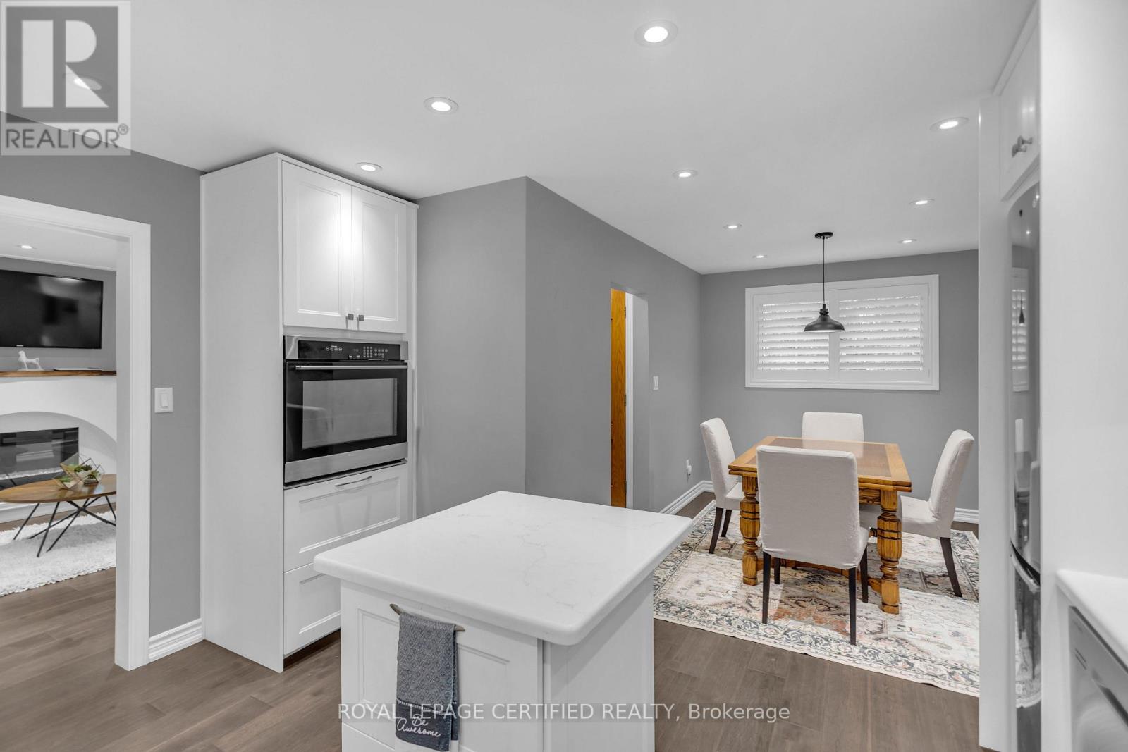 24 NORTHGATE DRIVE - 11