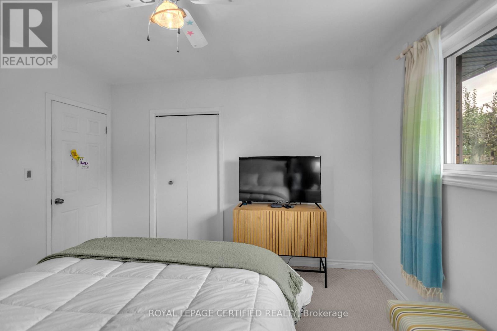 24 NORTHGATE DRIVE - 14