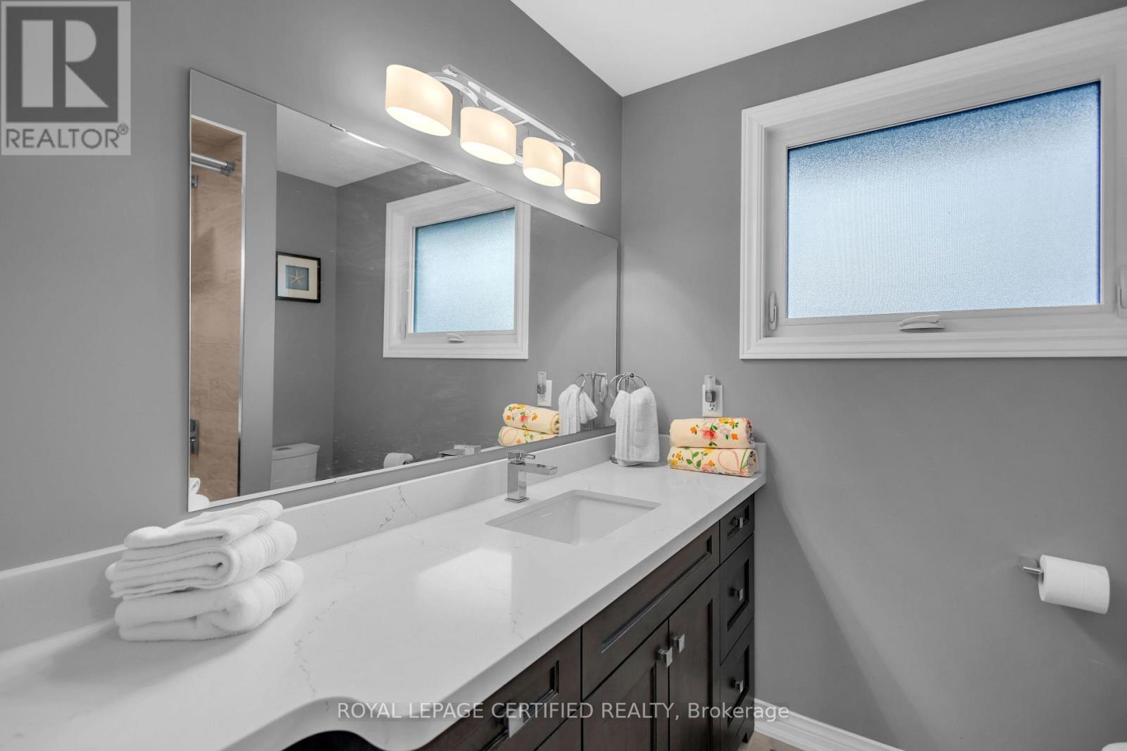 24 NORTHGATE DRIVE - 20