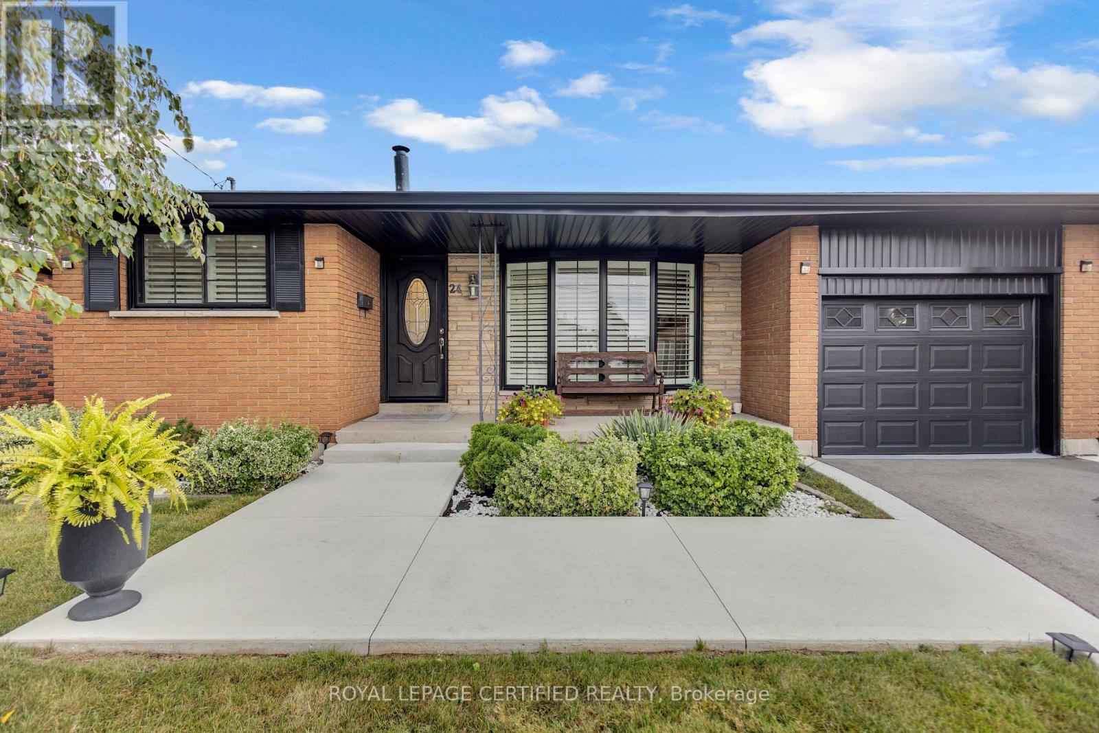 24 NORTHGATE DRIVE - 3