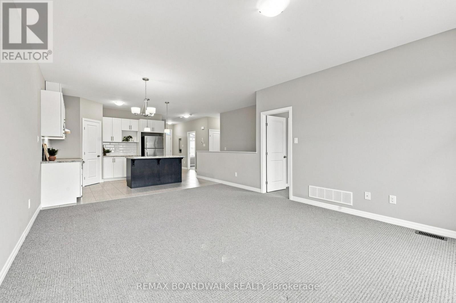 714 MAURICE STEAD STREET - Image 19