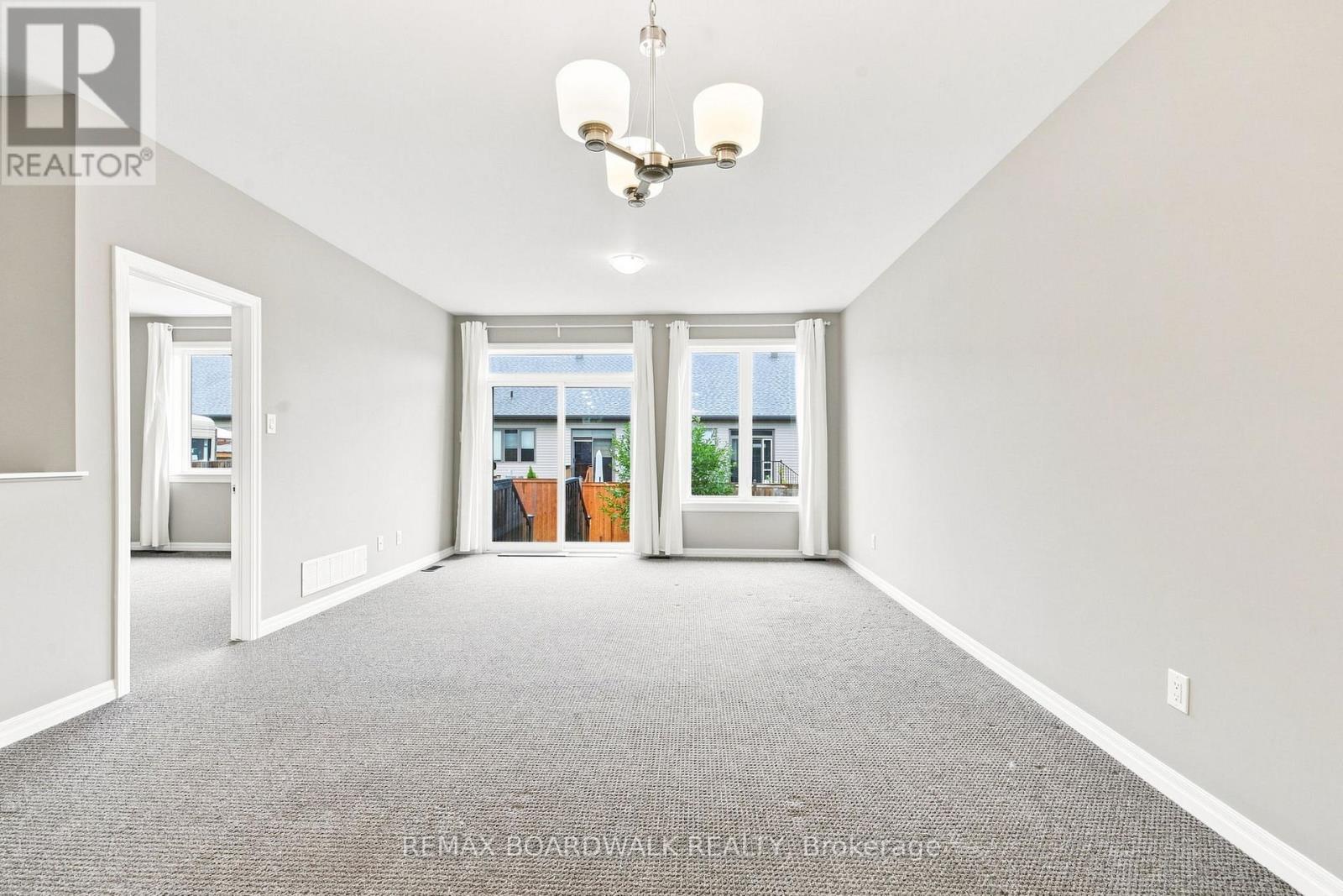 714 MAURICE STEAD STREET - Image 18