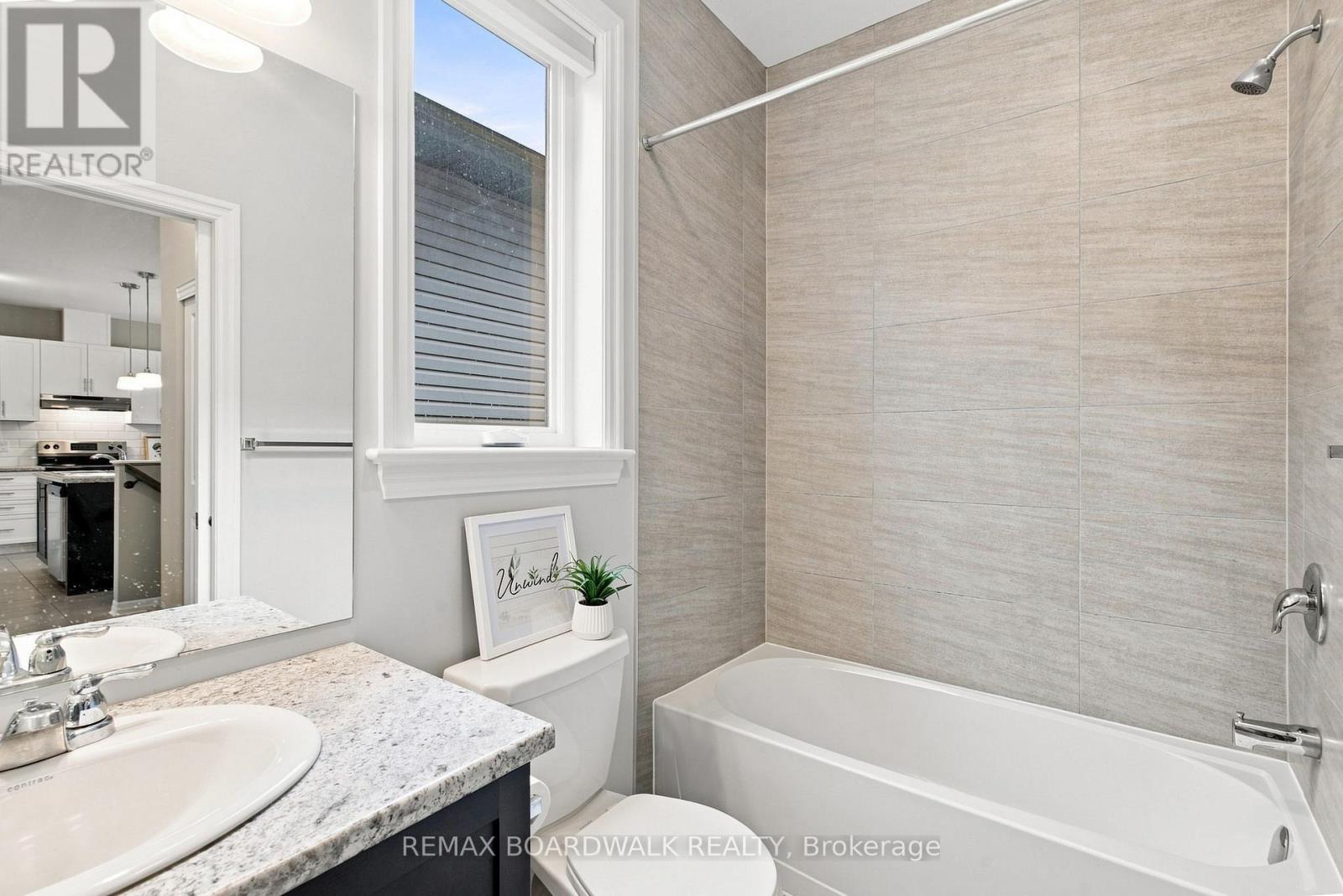 714 MAURICE STEAD STREET - Image 32