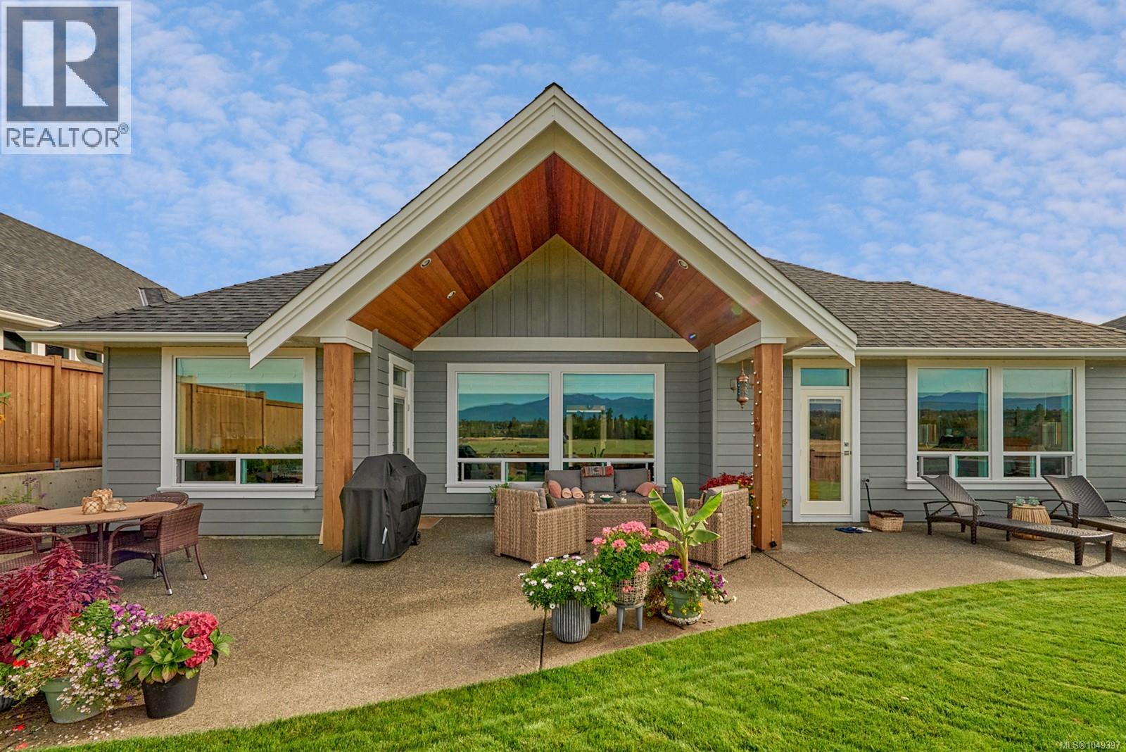 419 RIDGEFIELD Dr, Parksville