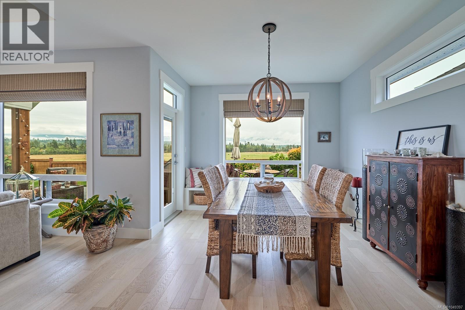 419 RIDGEFIELD Dr, Parksville