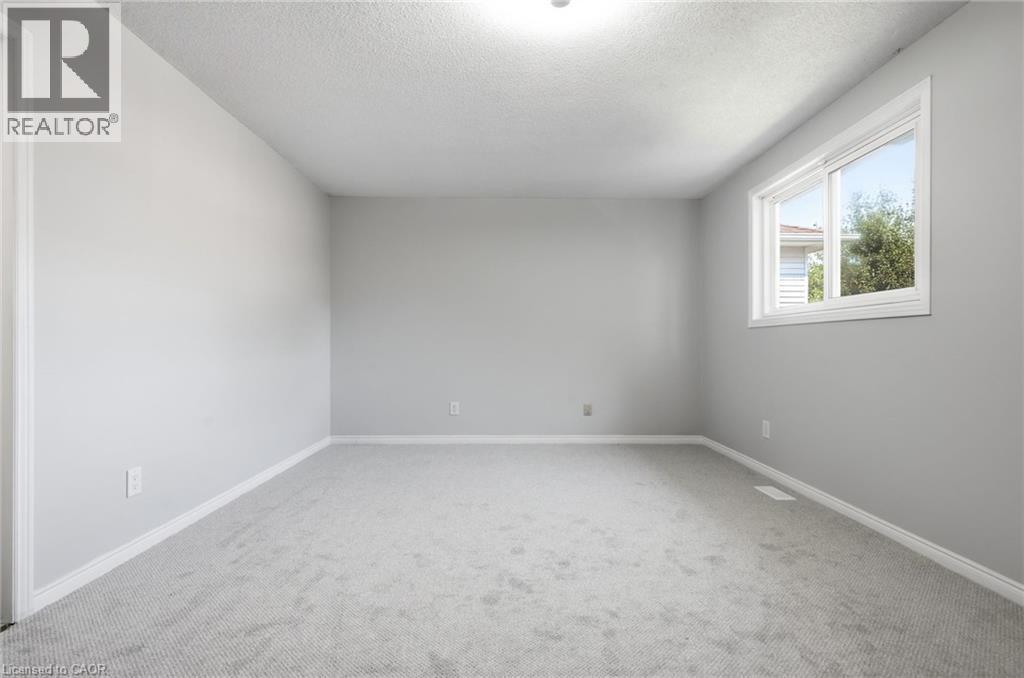79 LYNNETTE Drive - 17