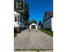 373 Drew Street E, Oshawa, ON L1H5B4 Photo 8