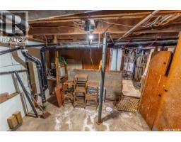 173 3rd Avenue W, Central Butte, SK S0H0T0 Photo 31