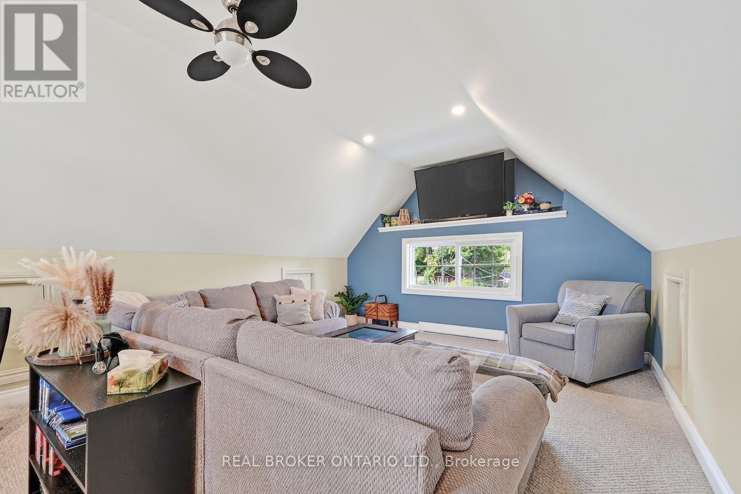 27 ABEL STREET - Image 32