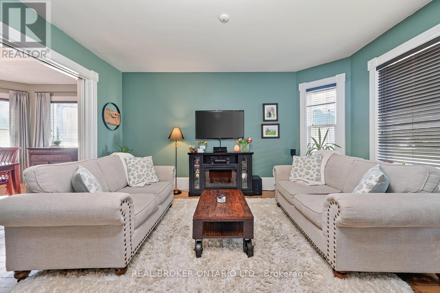 27 ABEL STREET - 8