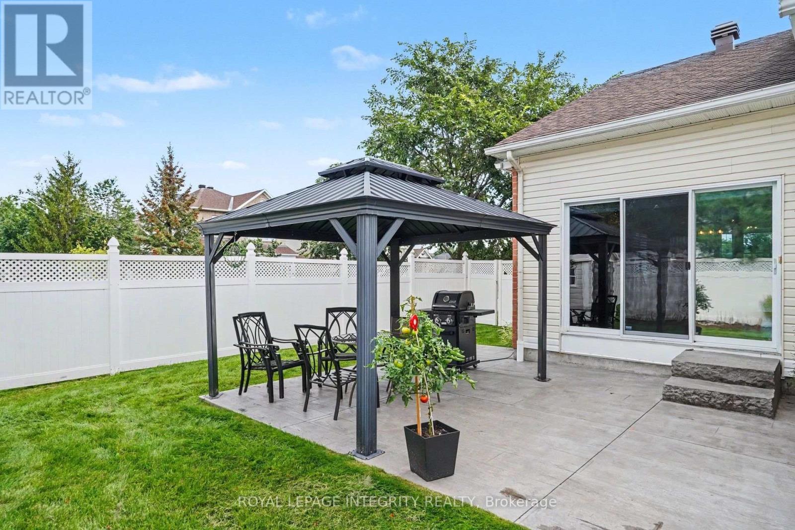 50 BAYPOINTE CRESCENT - Image 26