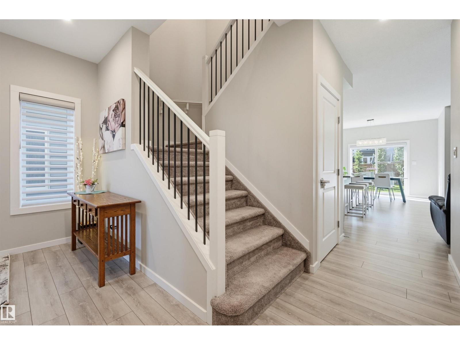 724 KINGLET BV NW - 7