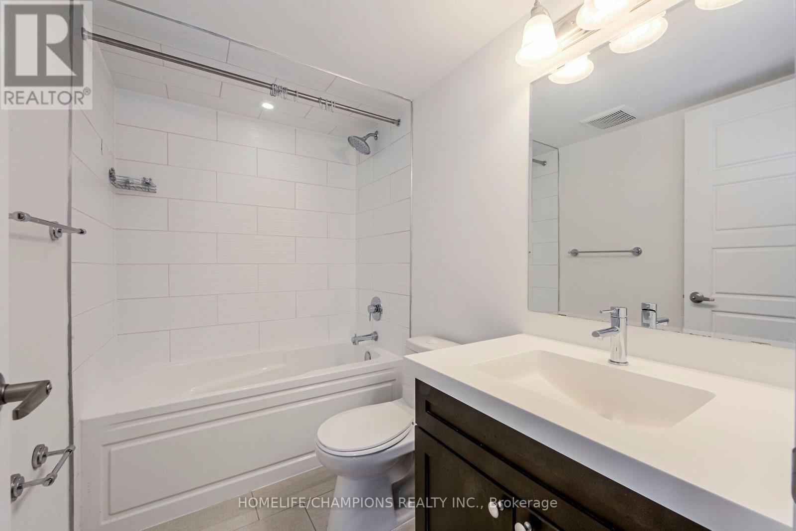 142 William Duncan Road — photo 18