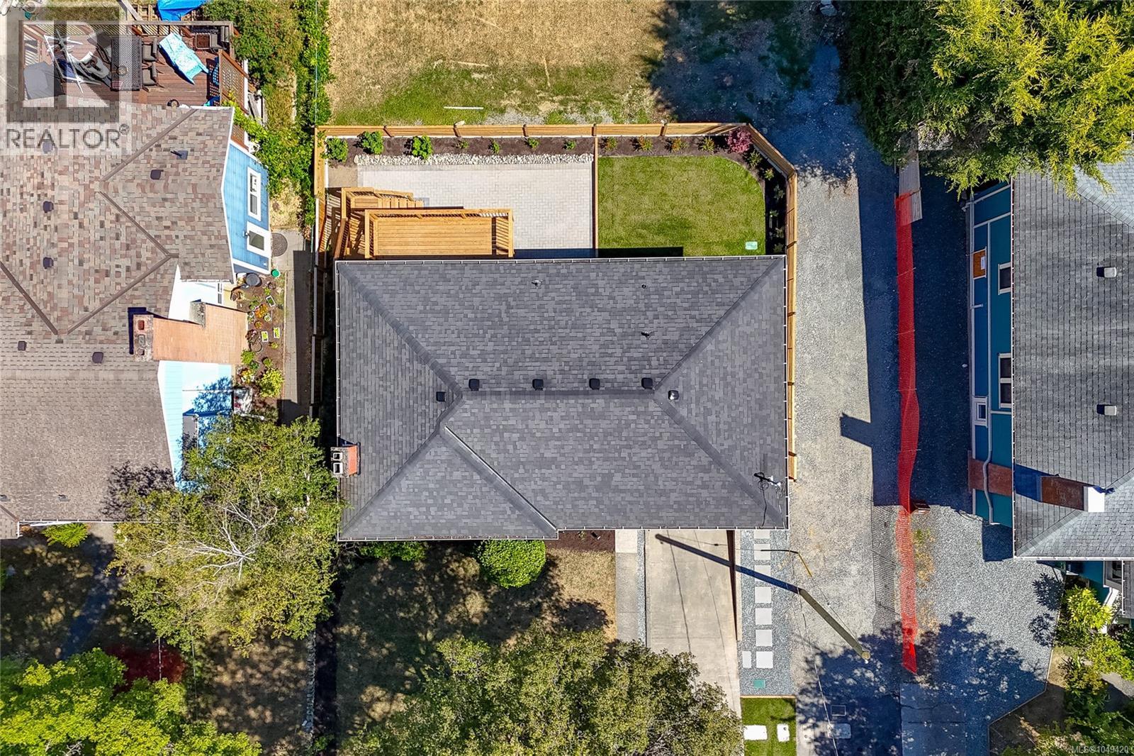 3145 Balfour Ave - 54