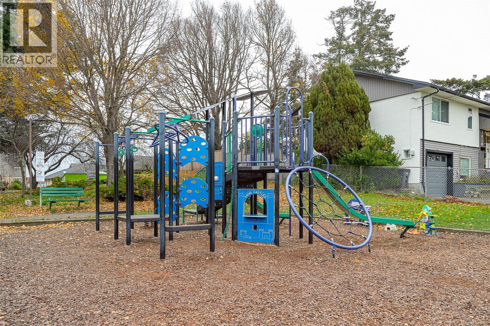 3145 Balfour Ave - 59