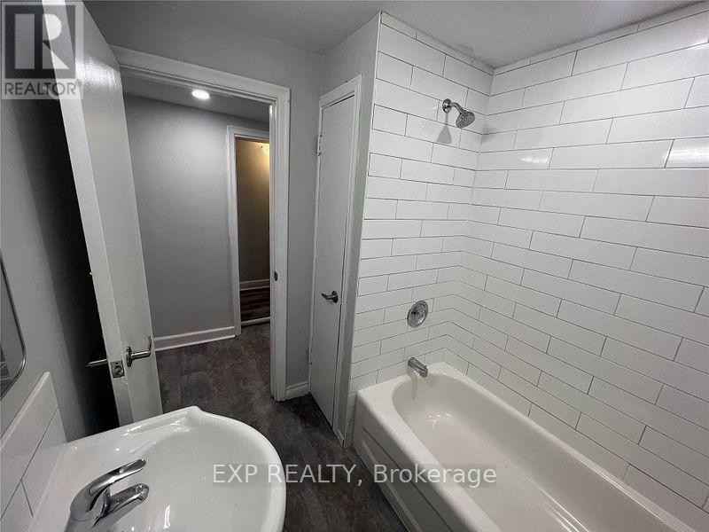 5 - 1 HENDERSON AVENUE, Brampton (Downtown Brampton) — photo 6